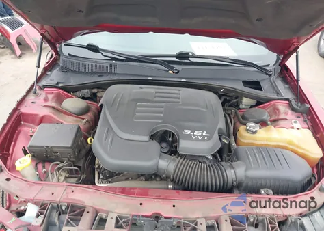 2013 Chrysler 300 300S from USA, damaged, VIN 2C3CCABGXDH618663